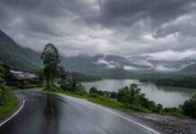 IMD Issues Heavy Rain Alert Across 14 States As Humid Weather Persists In Southern India