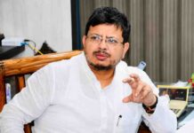 Calcutta HC Declines Interim Relief In Bengal LoP Case
