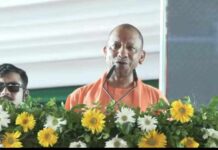 “Unacceptable”: Yogi Adityanath Orders FIR Over Trolling of Akhilesh Yadav’s Daughter